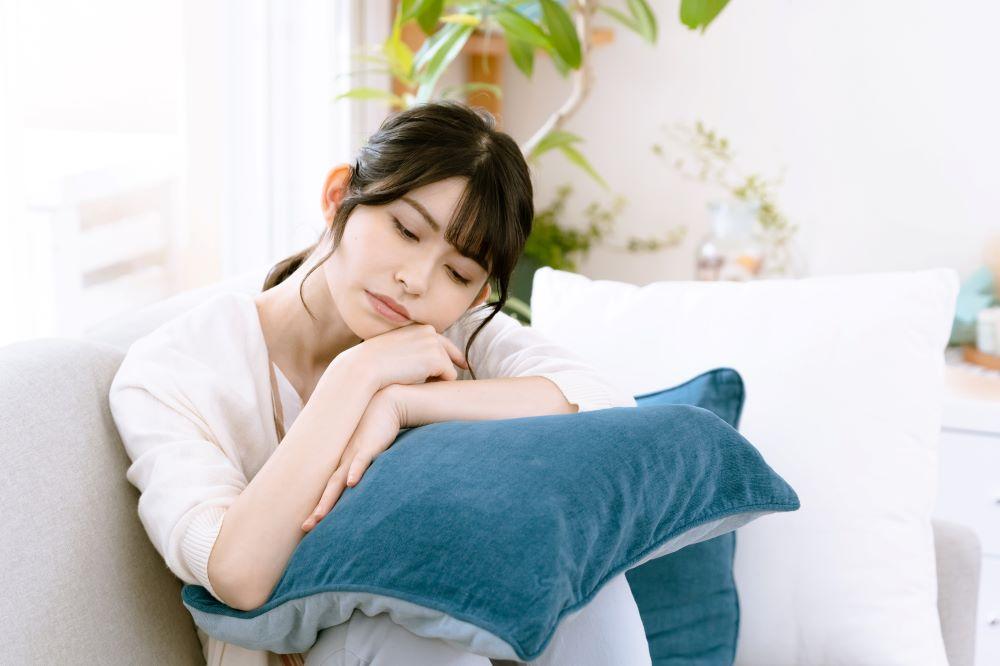 PMS（月経前症候群）とは 症状や治療法を理解してうまく付き合おう